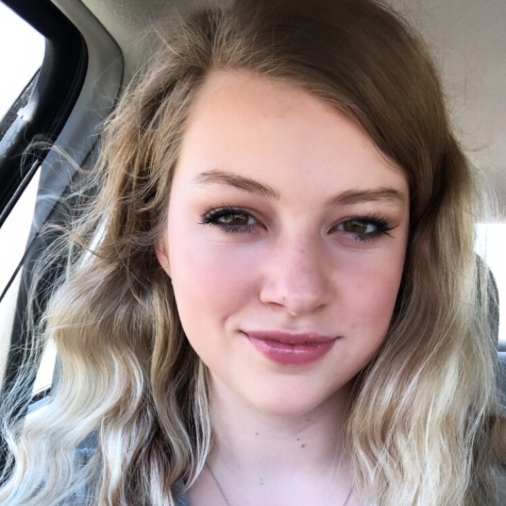 Meet your Posher, Alisha